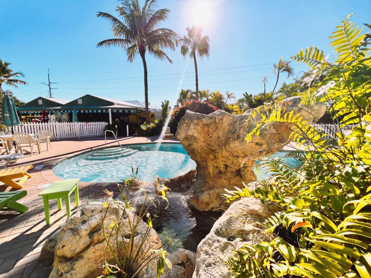 The Ocean View Inn Islamorada Exterior photo